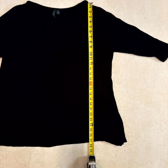 Cynthia Rowley Woman Plus 2X Black V-Neck Pocket Tee - Picture 3 of 4